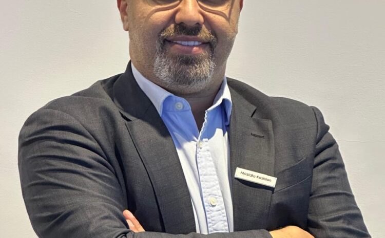  Mostafa Kashtan